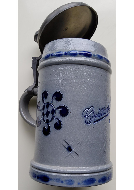 Halbă din ceramică